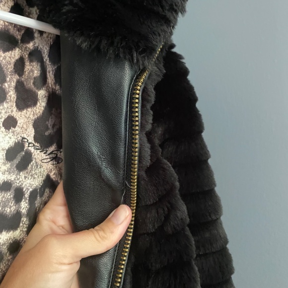 Guess Jacket - Picture 10 of 13